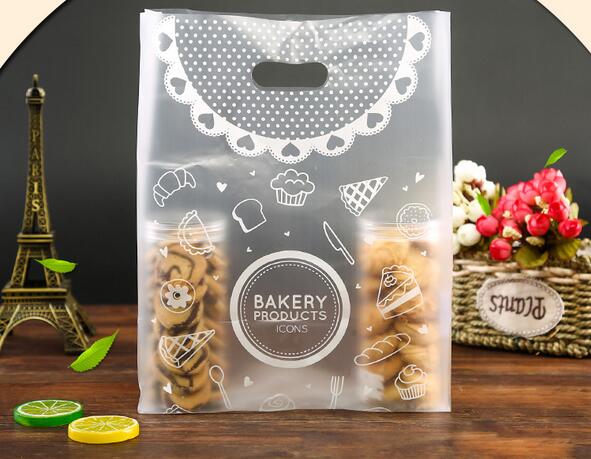 Millaisia materiaaleja onko pussiin? Mitkä ovat yleisimmin käytetty pakettiin?