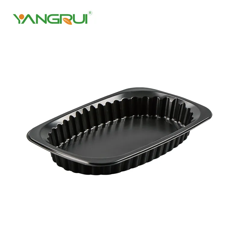 Musta muovinen ruokalajit